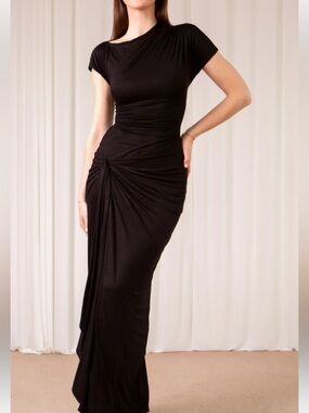 AYM studios venus - size US L